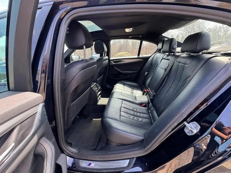 2019 BMW 540 XI  