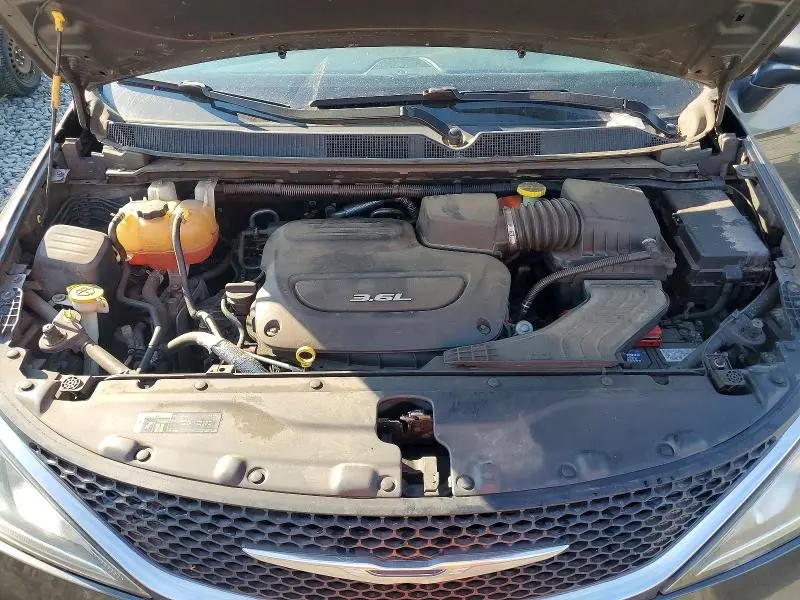 2018 CHRYSLER PACIFICA TOURING L  