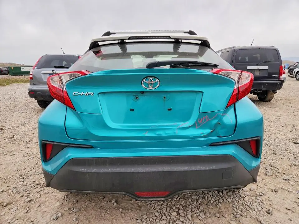 2018 TOYOTA C-HR XLE PREMIUM  