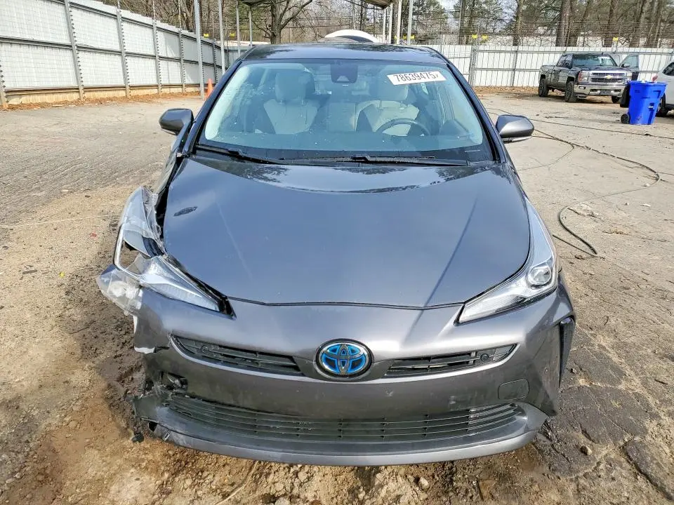 2021 TOYOTA PRIUS LE  