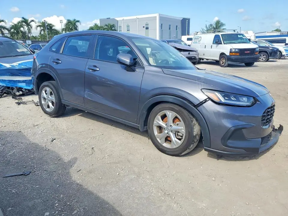 2025 HONDA HR-V LX  