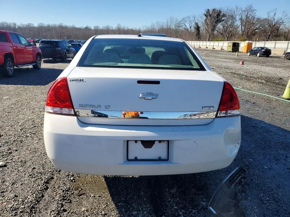 2011 CHEVROLET IMPALA LT  