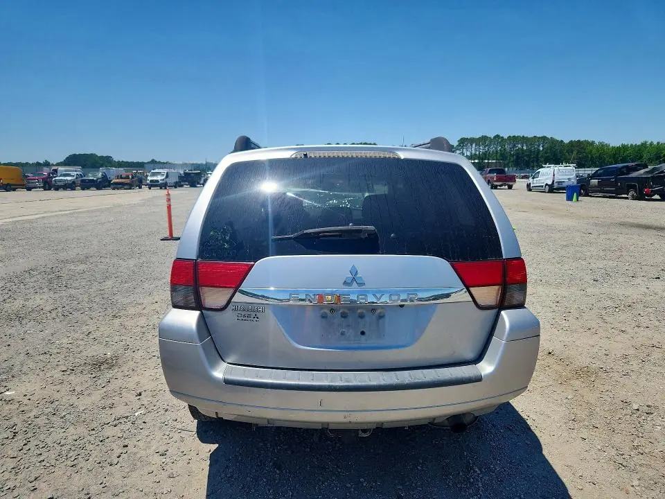 2011 MITSUBISHI ENDEAVOR LS  