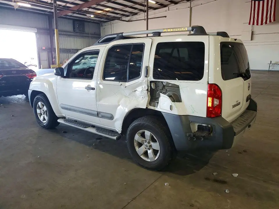 2011 NISSAN XTERRA X  