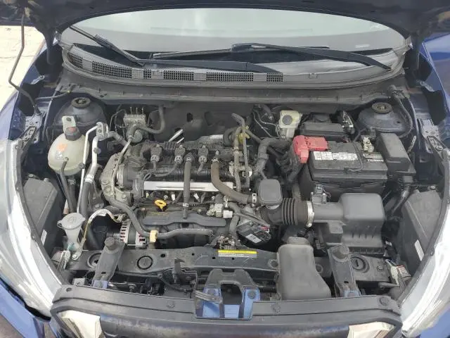 2019 NISSAN KICKS S  