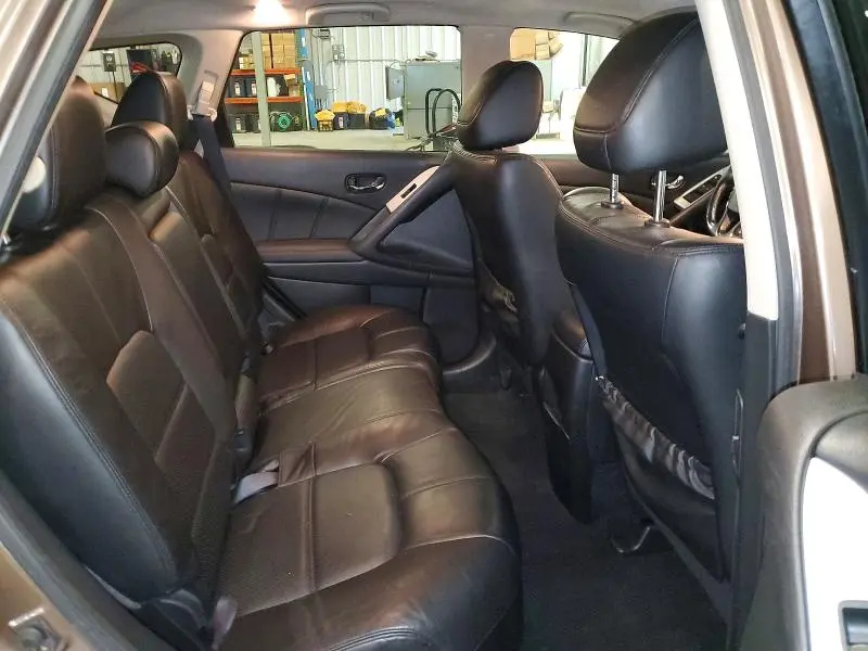 2011 NISSAN MURANO S  