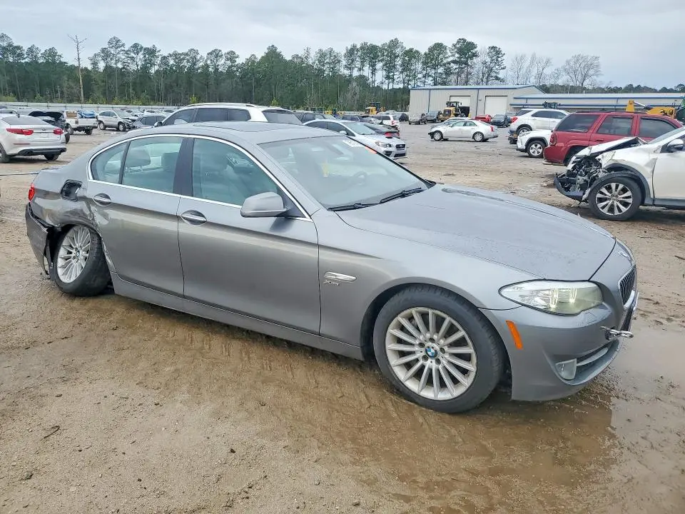 2011 BMW 535 XI  