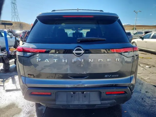 2022 NISSAN PATHFINDER SV  