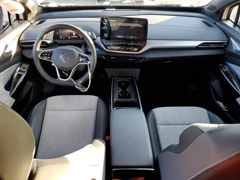 2024 VOLKSWAGEN ID.4   