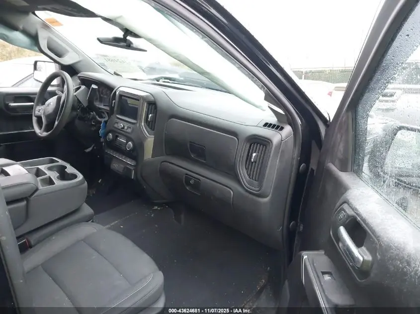 2023 CHEVROLET SILVERADO 1500  