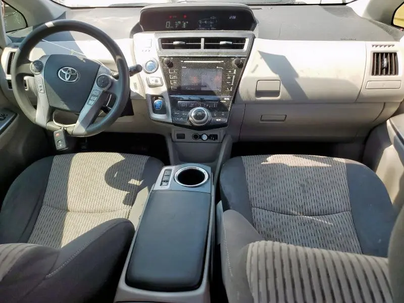 2015 TOYOTA PRIUS V   