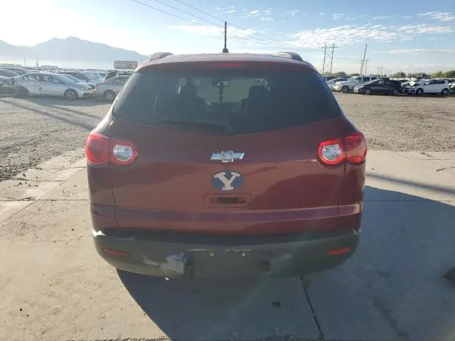2010 CHEVROLET TRAVERSE LT  