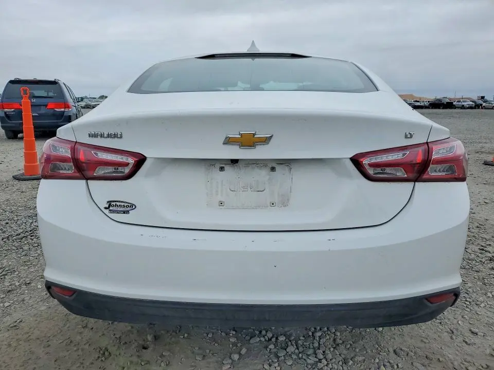 2021 CHEVROLET MALIBU LT  