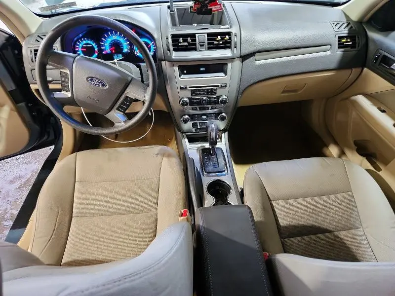 2011 FORD FUSION SE  