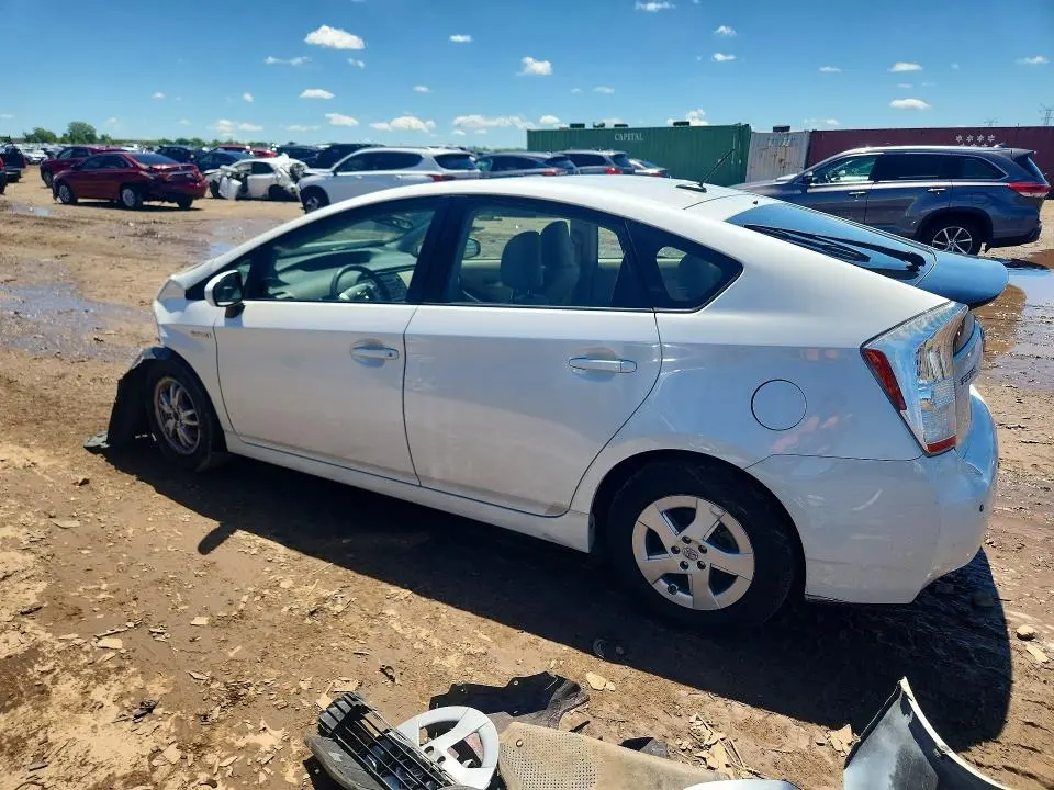 2011 TOYOTA PRIUS TWO  