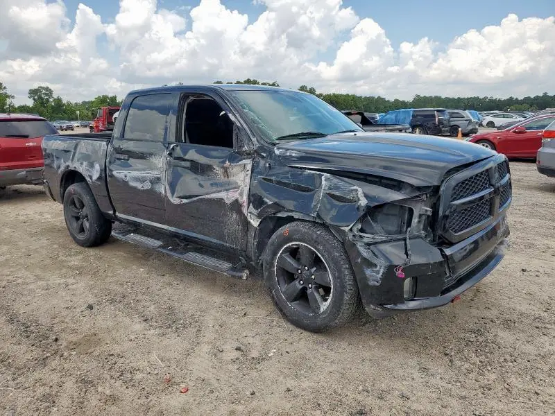 2015 RAM 1500 ST  