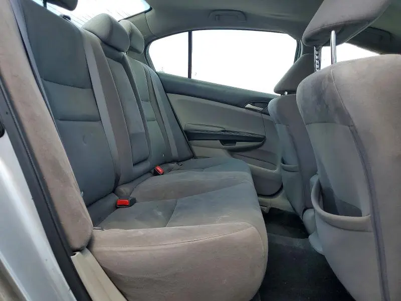 2011 HONDA ACCORD LX  