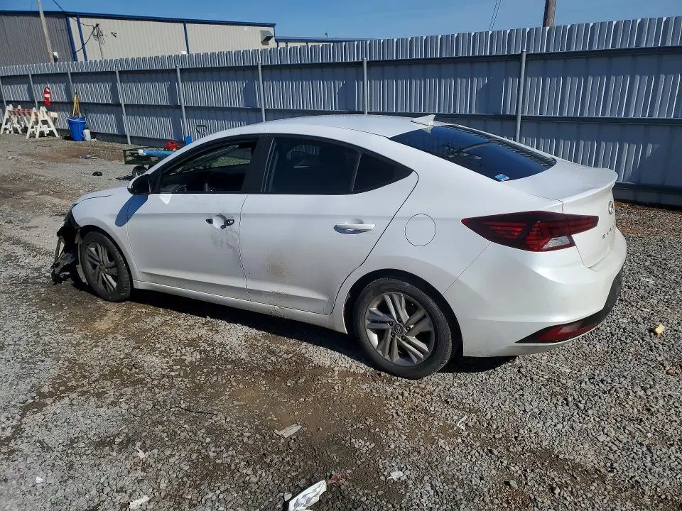 2019 HYUNDAI ELANTRA SEL  