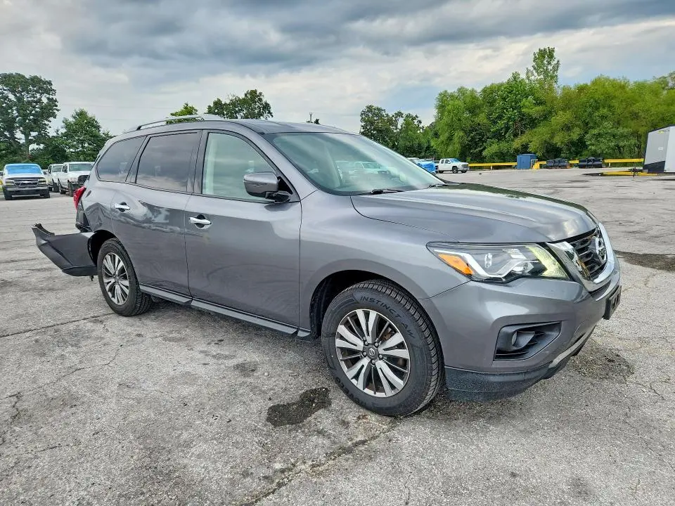 2019 NISSAN PATHFINDER SV  