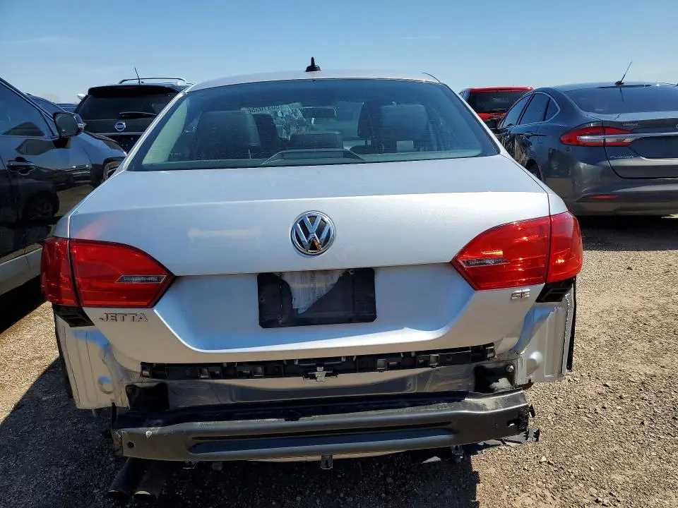 2014 VOLKSWAGEN JETTA SE  