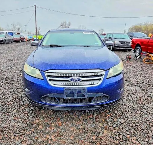 2011 FORD TAURUS LIMITED  