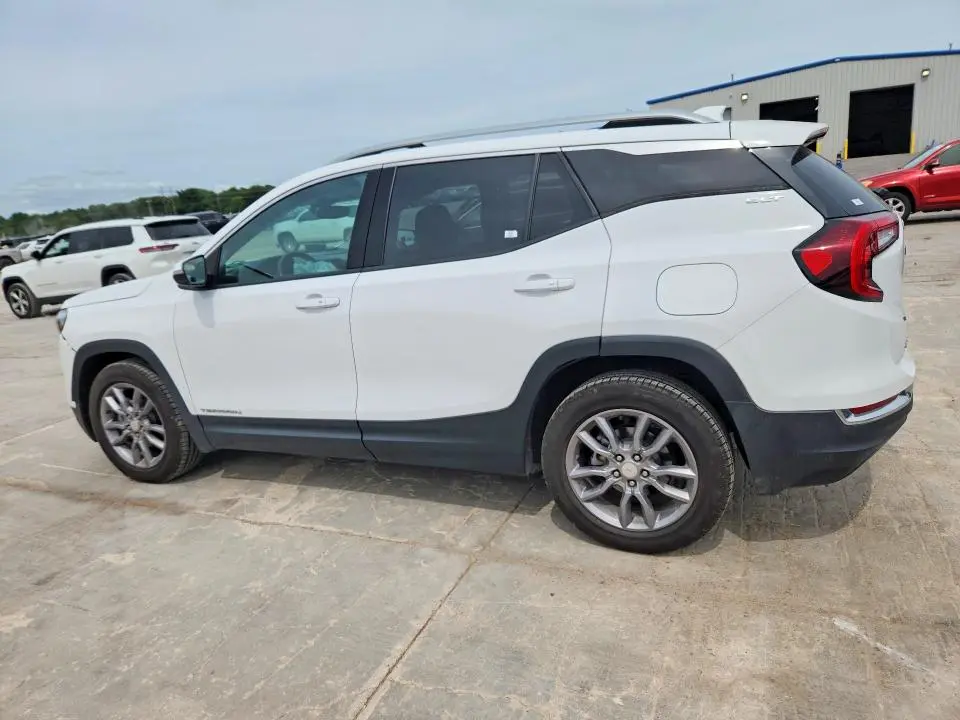 2022 GMC TERRAIN SLT  