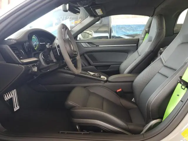 2024 PORSCHE 911 TARGA 4S  