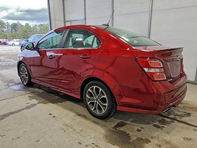 2019 CHEVROLET SONIC LT  
