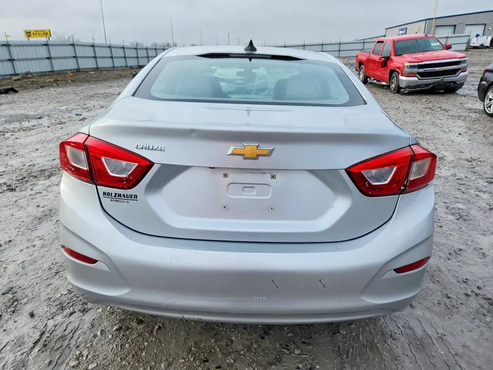 2018 CHEVROLET CRUZE LS  