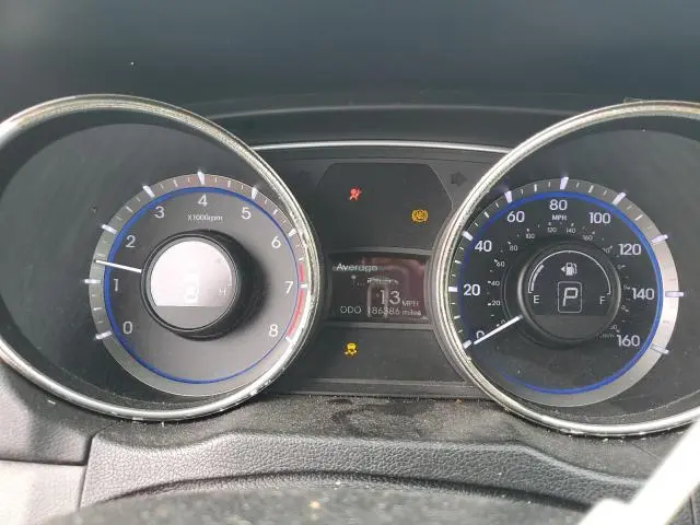 2012 HYUNDAI SONATA SE  