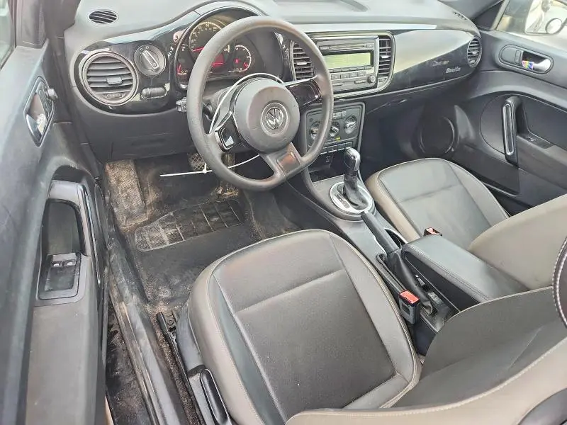 2015 VOLKSWAGEN BEETLE 1.8T  