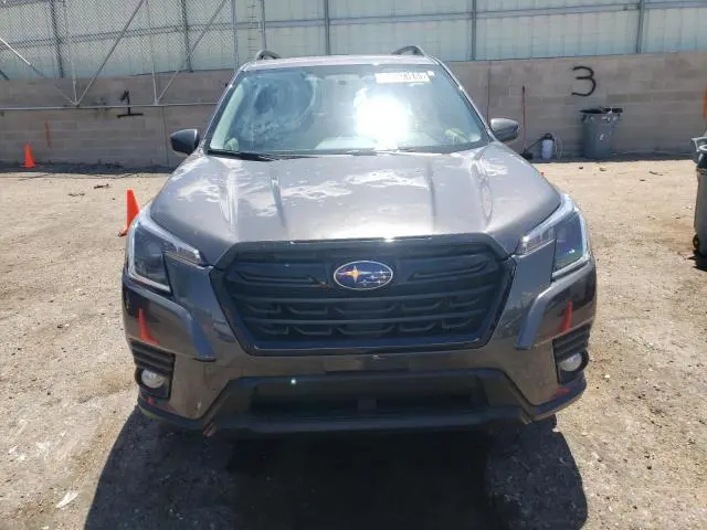 2023 SUBARU FORESTER PREMIUM  