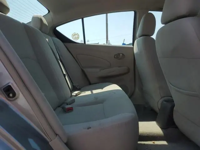 2012 NISSAN VERSA S  