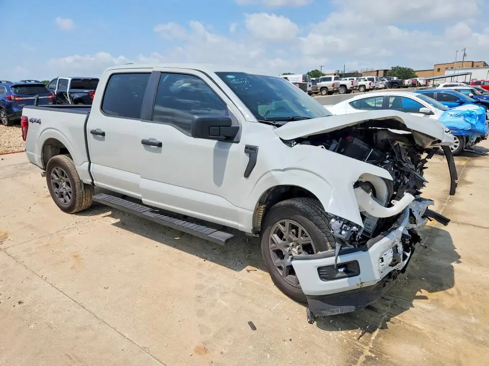 2026 FORD F150 STX  