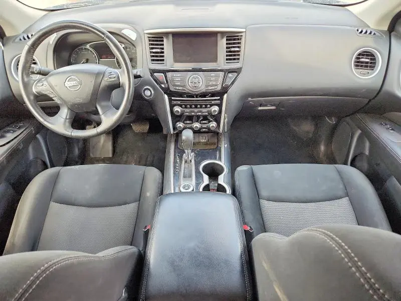 2018 NISSAN PATHFINDER SV  