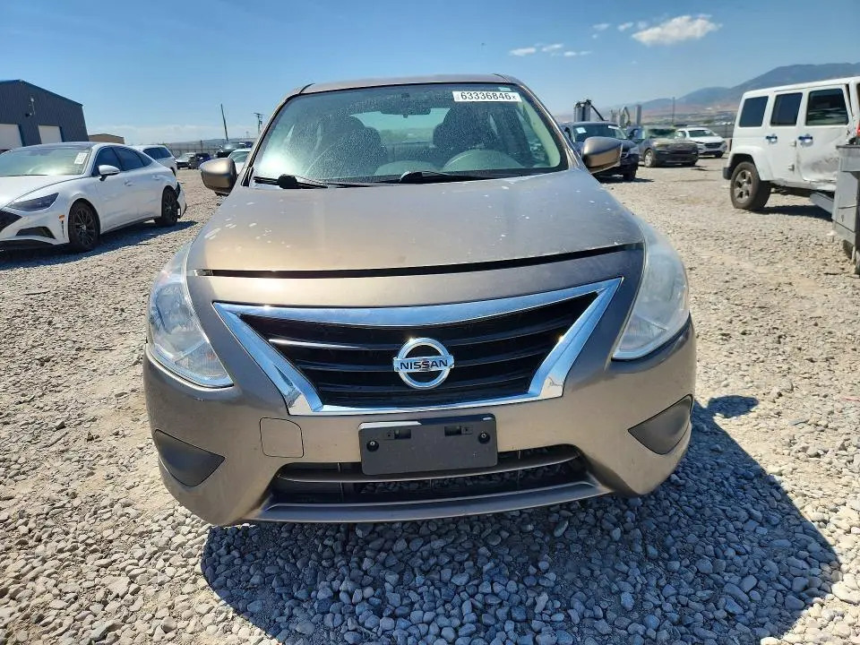 2016 NISSAN VERSA 1.6 SV  