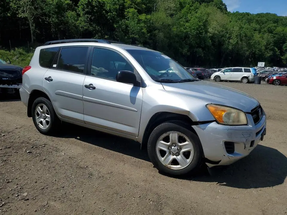 2010 TOYOTA RAV4 BASE  