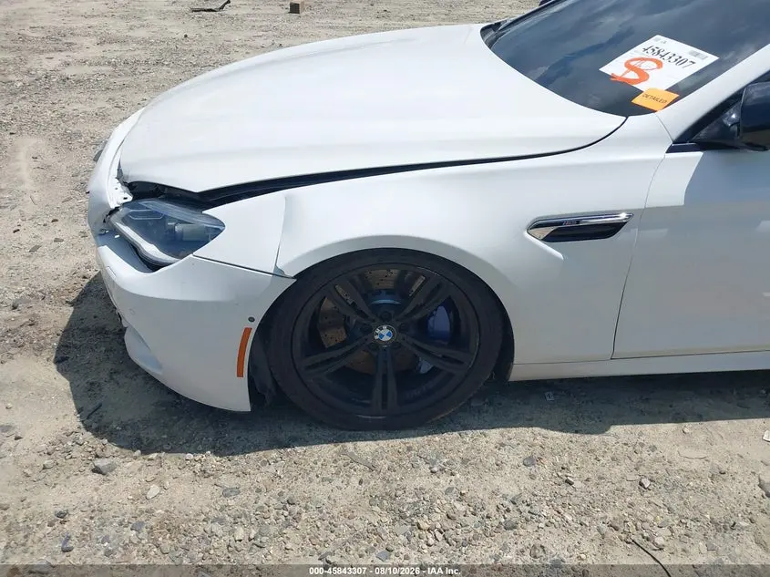 2016 BMW M6  