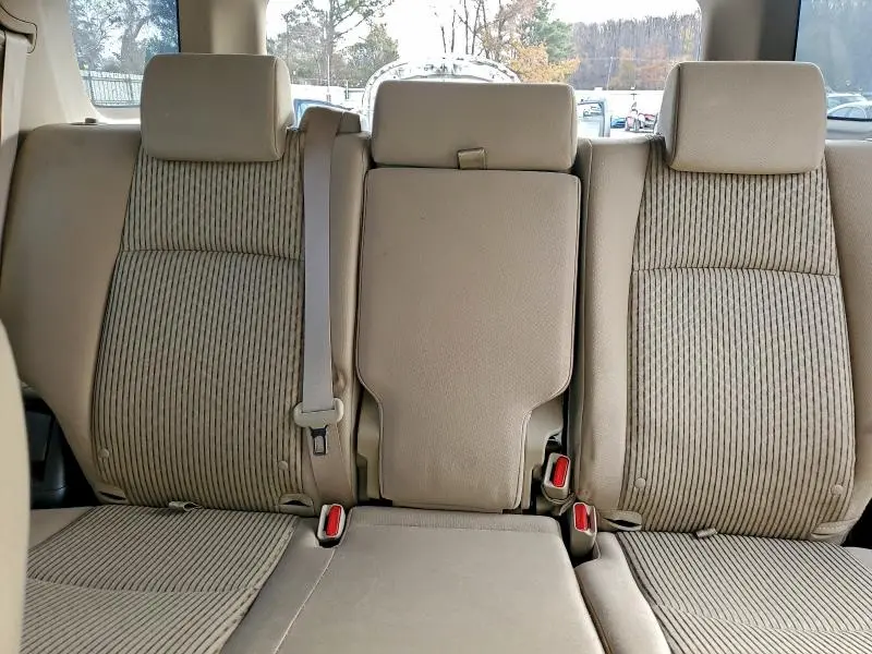 2010 TOYOTA 4RUNNER SR5  