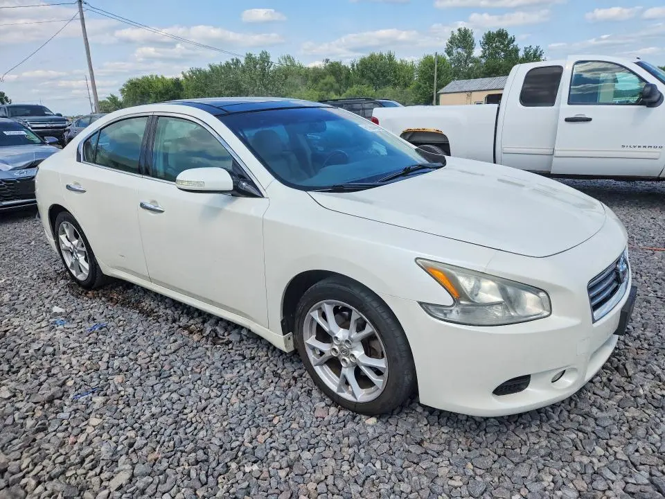 2014 NISSAN MAXIMA 3.5 SV  