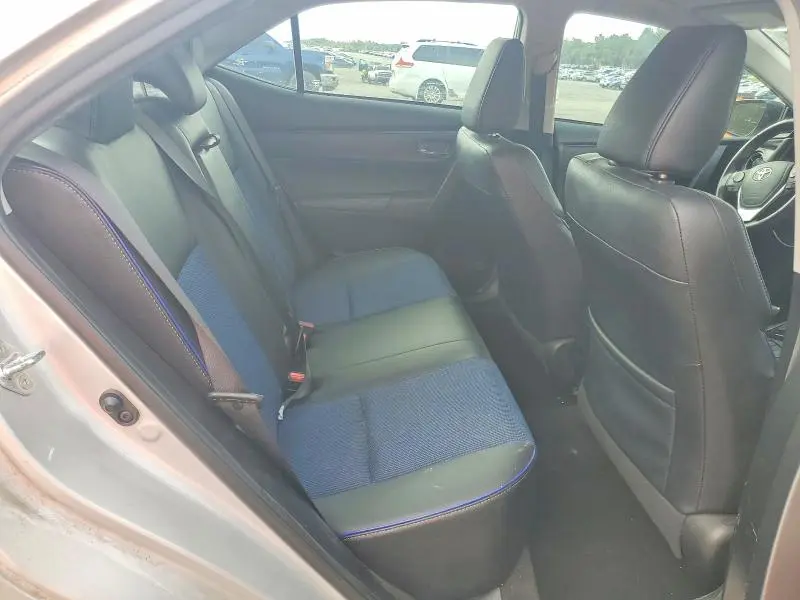 2017 TOYOTA COROLLA SE  
