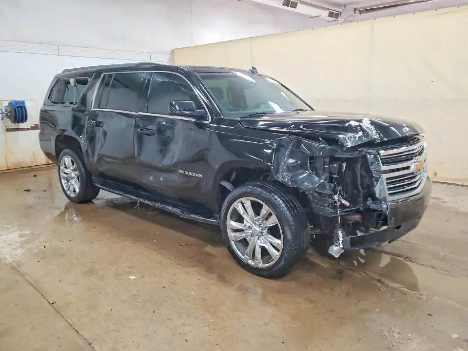 2015 CHEVROLET SUBURBAN K1500 LT  