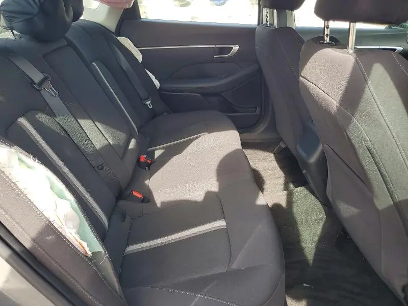 2022 HYUNDAI SONATA SEL  