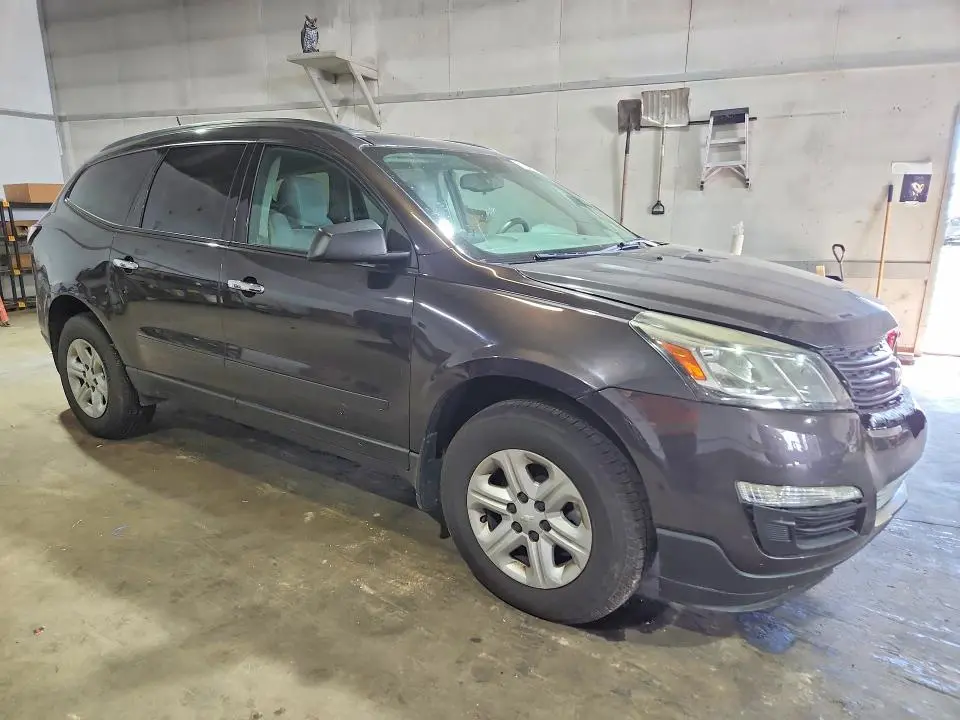 2017 CHEVROLET TRAVERSE LS  