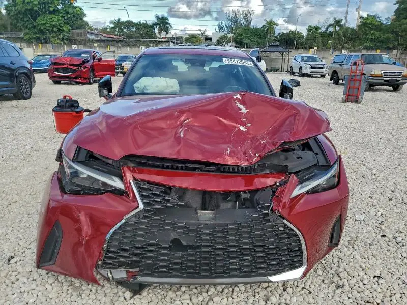 2024 LEXUS IS 300 BASE  