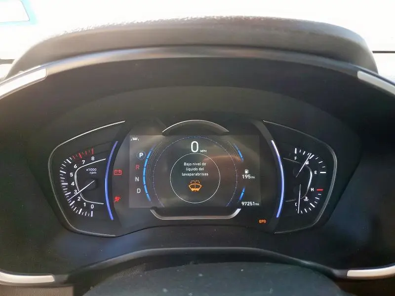 2019 HYUNDAI SANTA FE SEL  