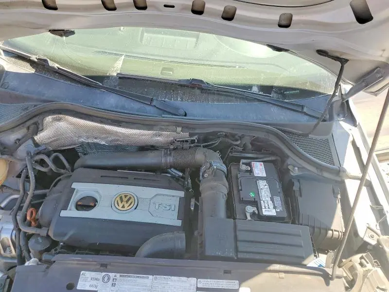 2012 VOLKSWAGEN TIGUAN S  