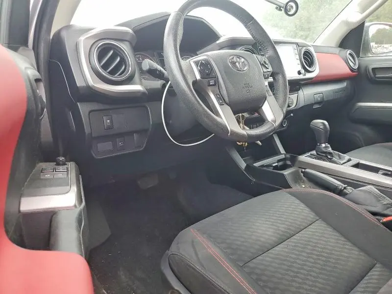 2021 TOYOTA TACOMA SR5 V6  