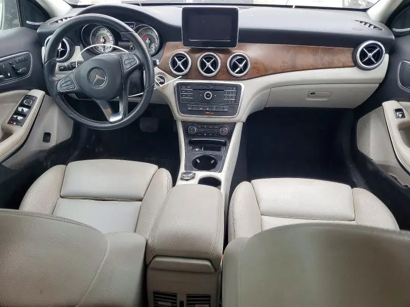 2016 MERCEDES-BENZ GLA 250  