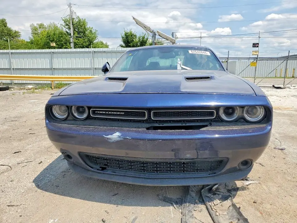 2016 DODGE CHALLENGER SXT  